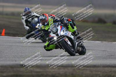 media/Nov-29-2025-TrackDaz (Sat) [[10ae2d9bce]]/B Group/Session 3 (Outside Grapevine)/